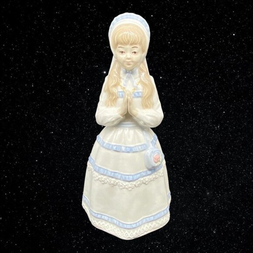 Sango Ceramic Figurine Praying Girl White Dress Blue Trim‎ Veil Spain 10”T 5”W